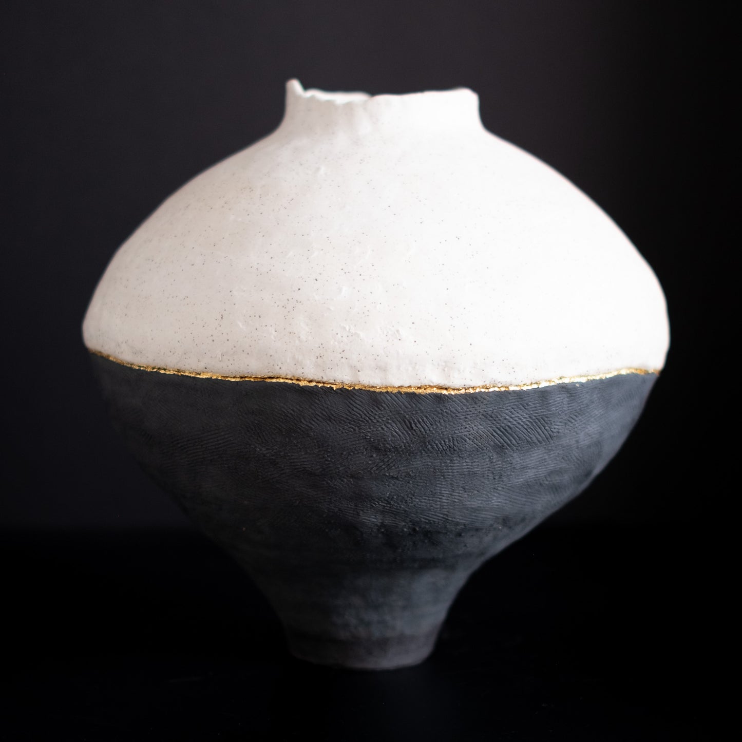 Ying Yang Vessel