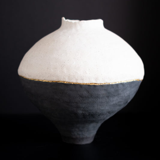 Ying Yang Vessel